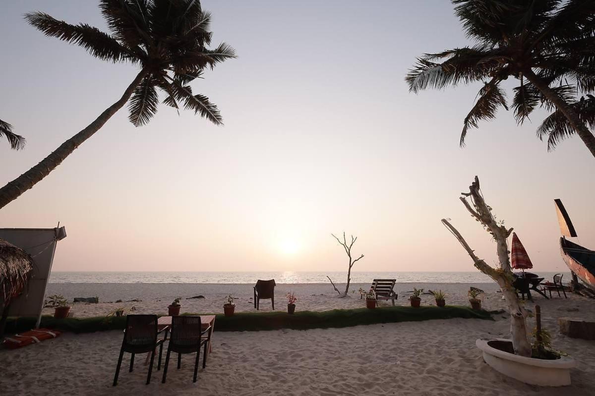 Alivious Beach Homestay Alappuzha Dış mekan fotoğraf