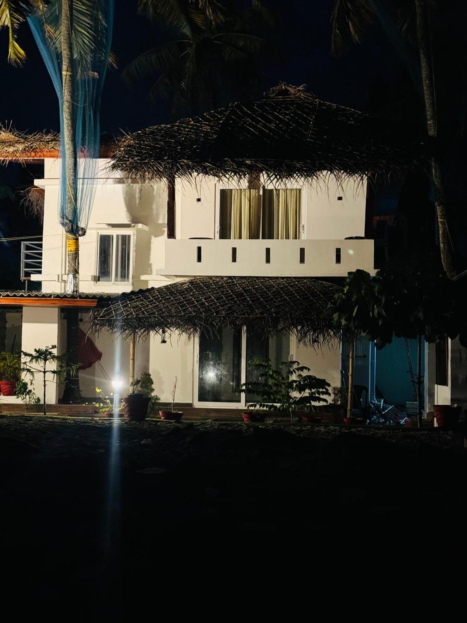 Alivious Beach Homestay Alappuzha Dış mekan fotoğraf